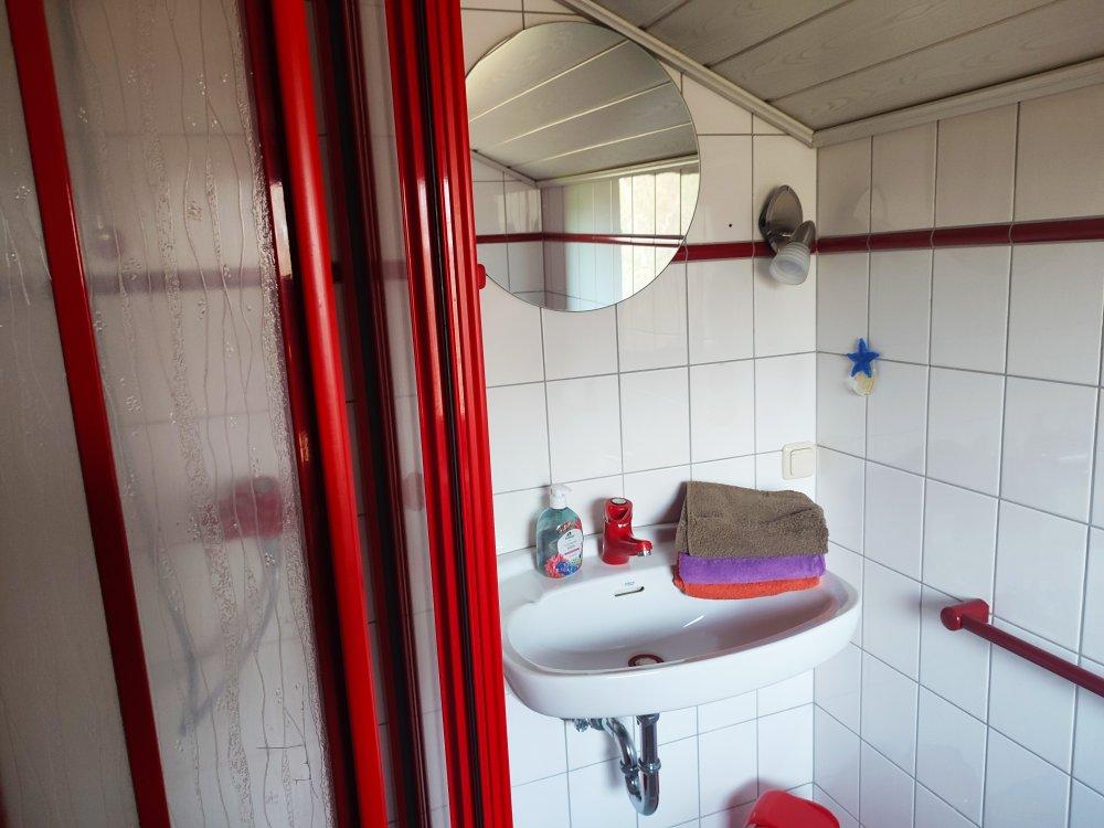 Wiesenblickwohnung - Badezimmer